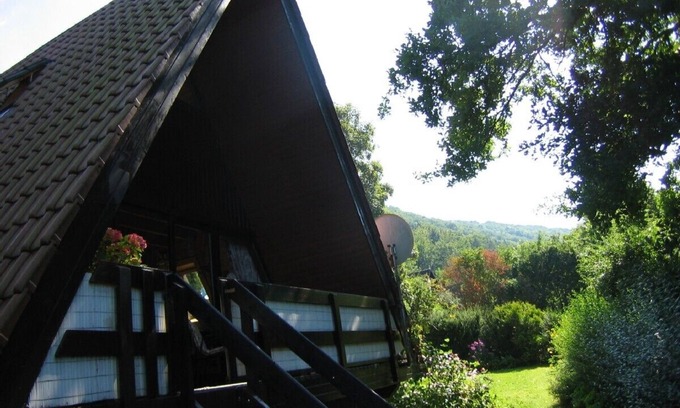 Kinding House | Ideal nature: sunny home between a swimming lake, forest & the Altmühl River