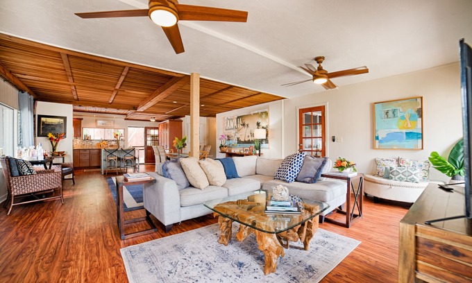 Kuau House | IDEALLY LOCATED, FABULOUS "HALE NANEA" Beach House- AC