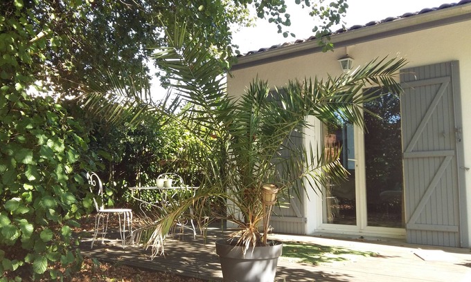 Pessac House | ideally located to visit Bordeaux and its region
