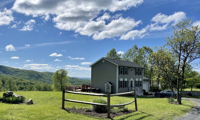 Chester Gap House | Idle Hour at Chester Gap
