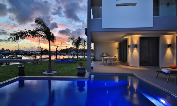 Cole Bay Apartment | Idyllic apartment of 160m², breathtaking views of the Simpson Bay lagoon