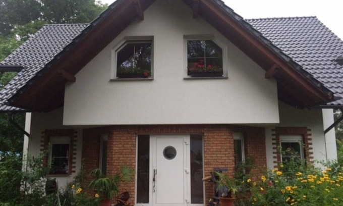 Wernsdorf Apartment | Idyllic apartment in two-family house on Krossinsee