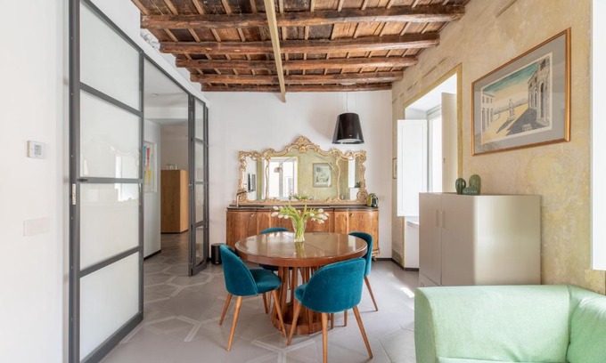 Rione XIV Borgo Apartment | iFlat Vatican High-End Apartment