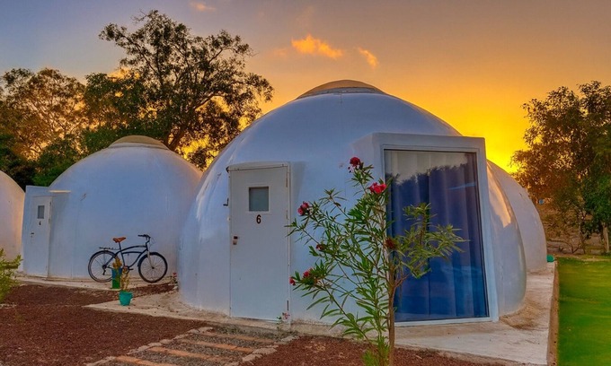 Barra de Navidad House | Iglú Barba Roja con Vista al Cielo