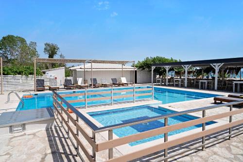 Pidima Kyras Apartment | Iguana studio 16