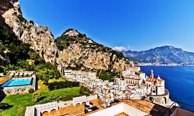 Amalfi Villa | "Il Amalfi" in Amalfi 8 To 12 Beds 16-24 Guests Pool-LUXURY VILLAS ZILIC RENTALS