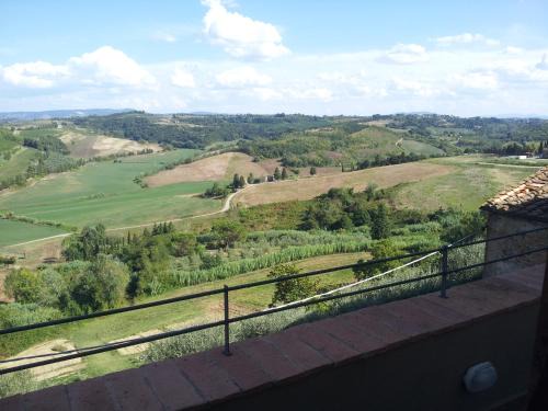 Peccioli Apartment | Il Bastione