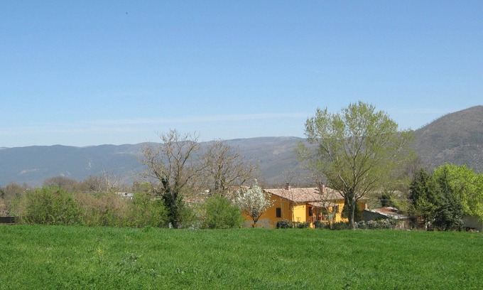 Acquasparta House | Il Casaletto - House in the hills surrounded by the green Umbrian countryside