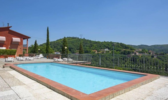 San Baronto Apartment | Il Cipresso by Interhome