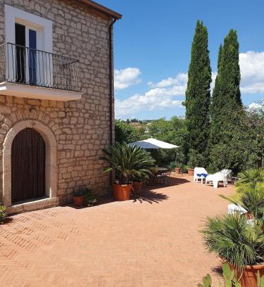 Pietrelcina Apartment | Il Giardino
