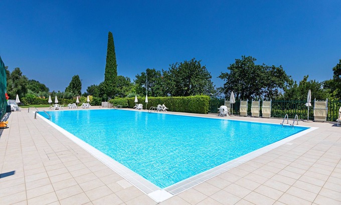 Padenghe sul Garda Apartment | Il Melagrano A6 by Wonderful Italy
