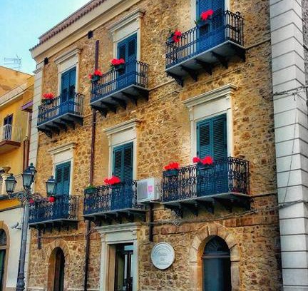 Butera Bed & Breakfast | il portico dei normanni