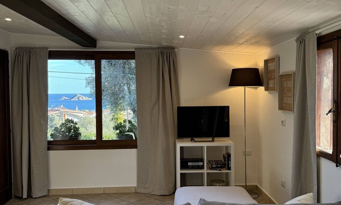 Baunei Apartment | Il Rustico Vista Mare a Santa Maria Navarrese