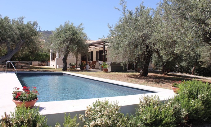 Capo House | IL VILLINO - SWIMMING POOL NOT SHARED AND PRIVATE BEACH -
