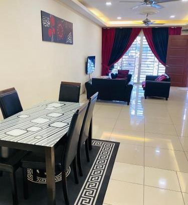 Kampung Paroi House | Ila Homestay
