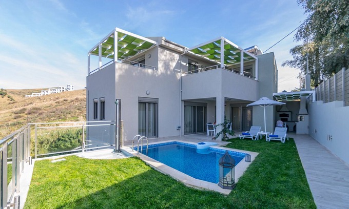 Panormos Villa | Ilianthos villa near the beach in Panormo
