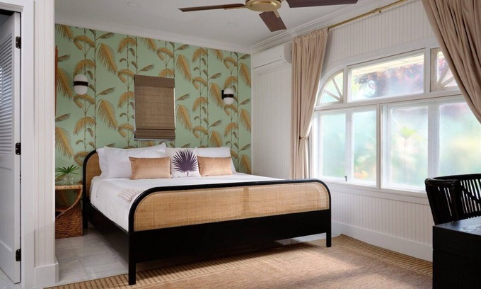 Wailuku Bed & Breakfast | Ilima Suite - Tranquil Escape