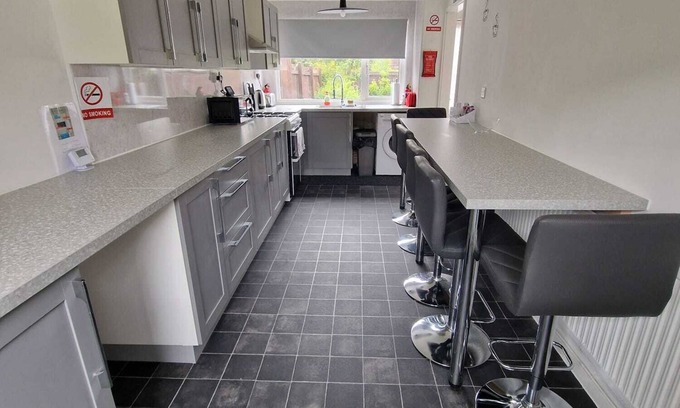 Little Hay House | Immaculate 3 bedroom house in Fordbridge