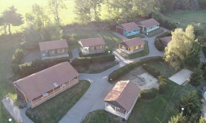 Blavignac Ski Chalet | Immerse yourself in nature, 3-room chalet, kitchenette, indoor pool