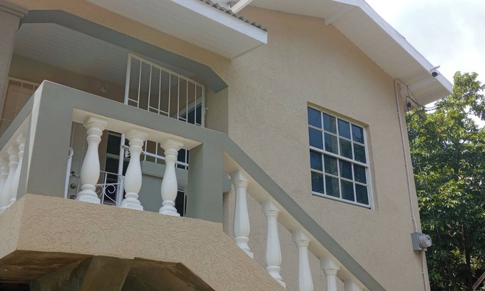 St. Patrick House | Impeccable 2-Bed House in St Patrick's