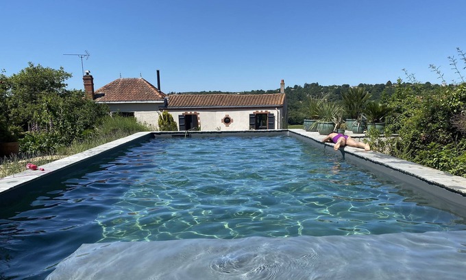Champtoceaux House | Impregnable old Loire view house with heated swimming pool and summer kitchen