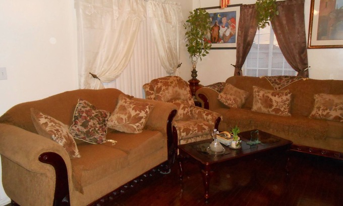 Los Angeles Apartment | Impressive 1Br/1Ba Apartment, Located in Los Angeles, Ca near SoFi Stadium