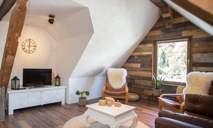 Siedlinghausen Apartment | In a prime location you will find this comfortable apartment, direct to swimmingpool