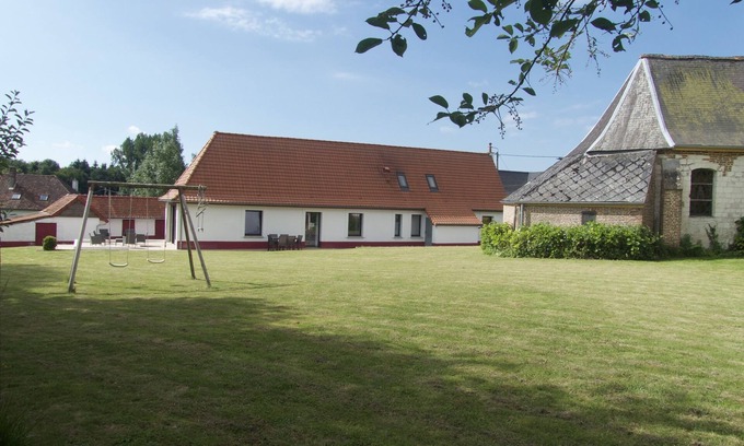 Azincourt House | In Azincourt (62310), Restored farmhouse - sleeps 7