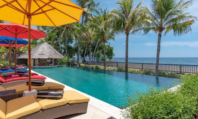 Banjartegehe Resort | In Balance Resort - Pool View Villa 4