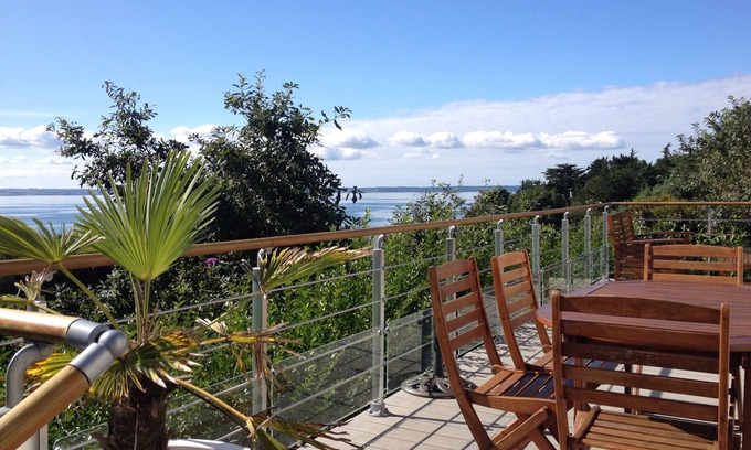 Argol House | In Crozon peninsula, with stunning views over the bay of Douarnenez
