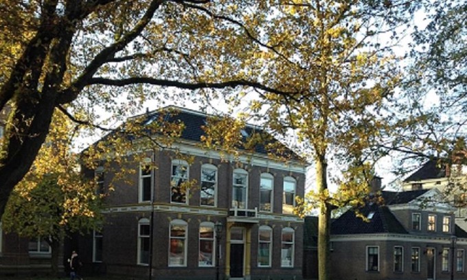 Assen Bed & Breakfast | "In de Kloosterhof" Gratis privé parkeren