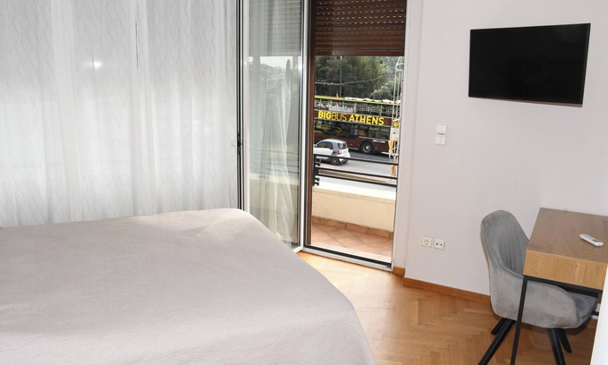 Athens City Centre Apartment | In heart of Athens! modernn, perfect for families, pet friendly, 2min from metro