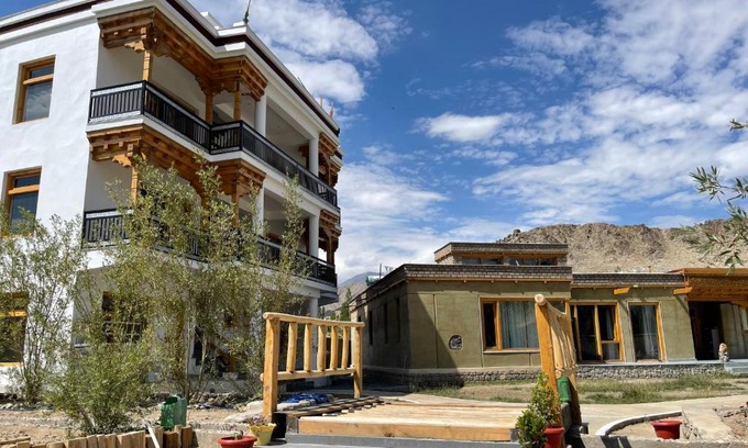 Leh House | Earthhome by Angchok