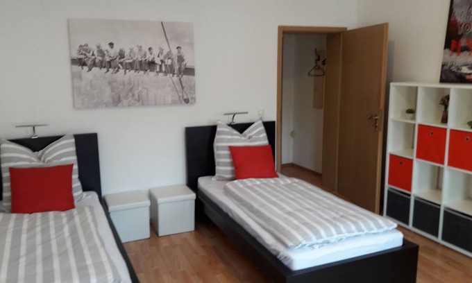 Reichenbach im Vogtland Apartment | In the countryside and close to the city, for work and leisure
