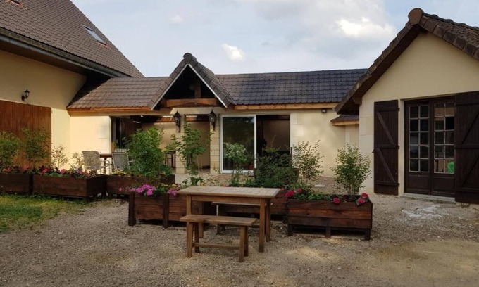 Lachapelle-Saint-Pierre Cottage | IN THE HEART OF OUR COUNTRYSIDE
