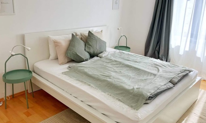 Klosterneuburg Condo | In the heart of Klosterneuburg - M
