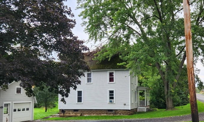 Town of Milo House | In the heart of Finger Lakes Wine Country