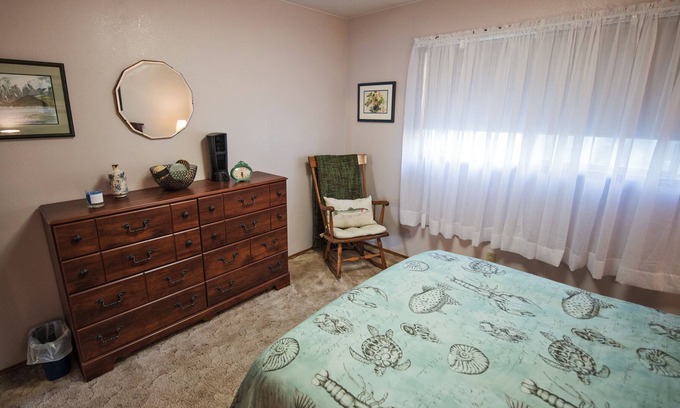 Petersburg House | In the Heart of Petersburg!