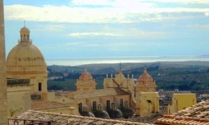 Noto Historic Centre House | In the historical center of Noto renovated ancient house with wonderful view and many comfort