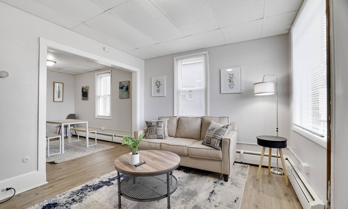 Wilkes-Barre Apartment | In Unit W&D Free Parking Fast Wifi 5 Min Downtown