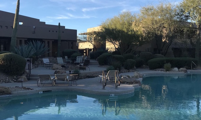 Carefree Condo | INCREDIBLE Golf Course Views1300sqft 1 Bedroom Condo Beautiful Washer, Dryer,BBQ