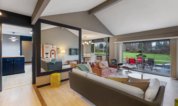 Gresham House | Incredible Golfside Single Level Ranch, Open Layout w/Vintage Charm, Huge Patio, Close 2 Everything