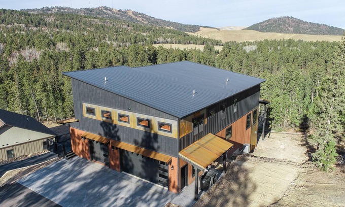 Deadwood Cabin | Incredible Views from Spacious Hillside Lodge Access to Clubhouse w/2 Pools