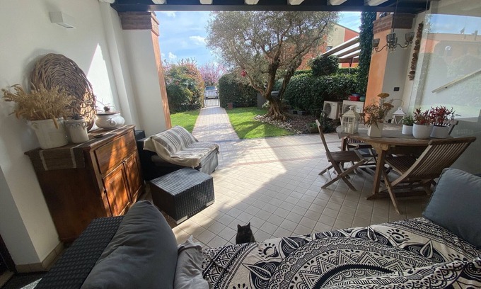 Carita Apartment | Independent apartment with large parking area
