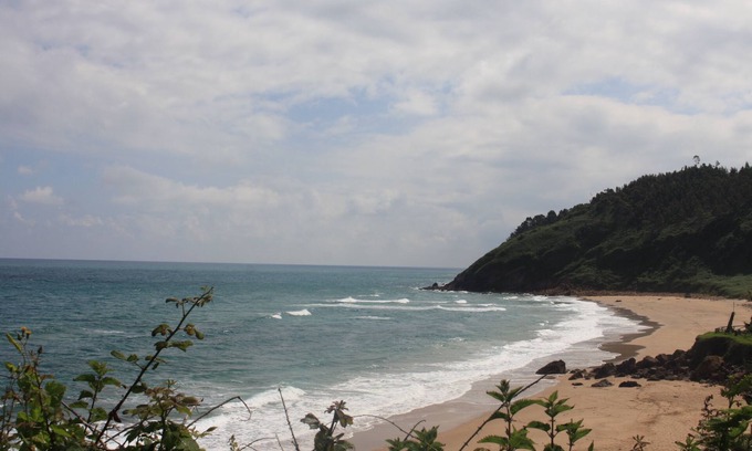 Caravia House | Indiana house at the foot of the mountain and 10 minutes walk to the beach.