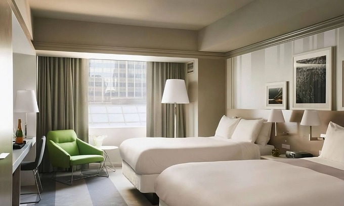 Downtown West Hotel | Indulge in Home-Like Comfort! 2 Comfortable Units, Near Mill City Museum