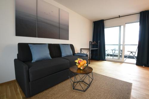 Markgroningen Apartment | InHomeVision Neubau, Design, Balkon, Barrierefrei, WLAN