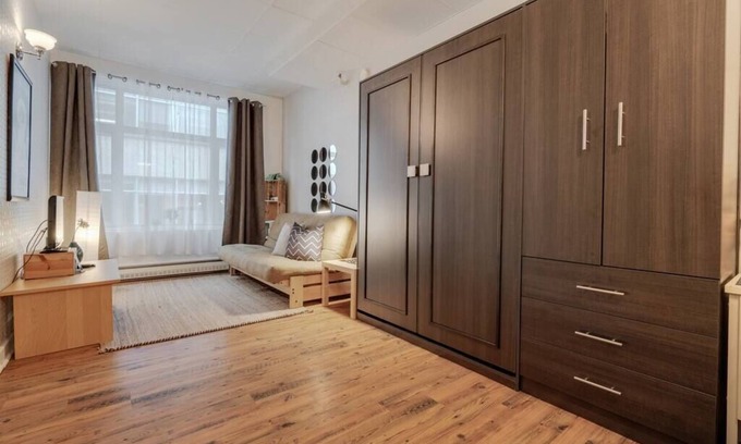 La Cite-Limoilou Apartment | Initial | Aube | Québec