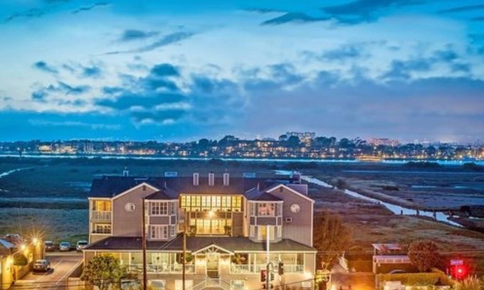 Playa Del Rey Bed & Breakfast | Inn at Playa del Rey