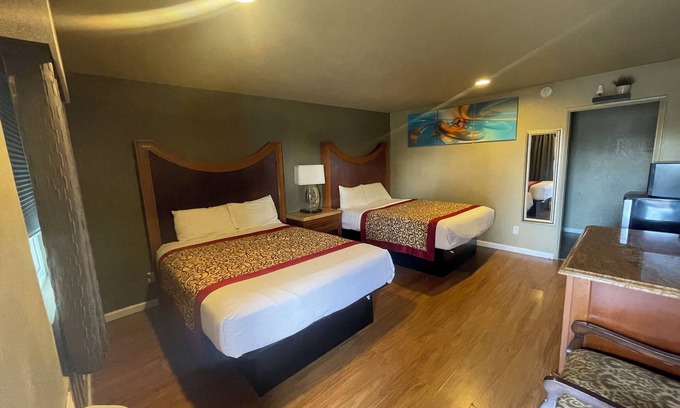 Flagstaff Hotel | INN ON 66